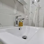 Apartament Cozy And Chic In -