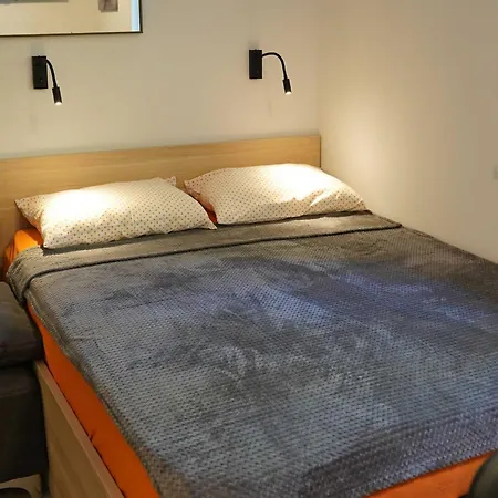 Cozy And Chic In - Lejlighed